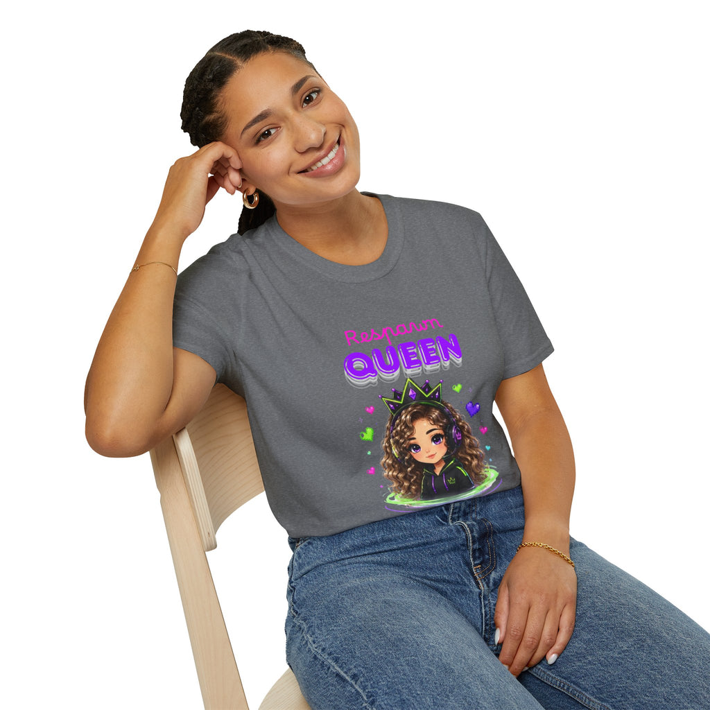 Chibi Queen Poppy Cozy Tee