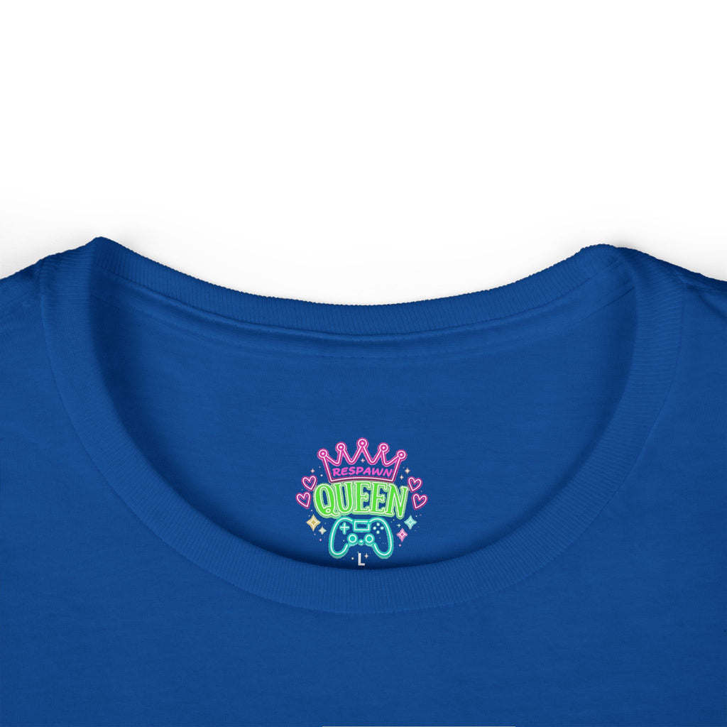 Sorry, Can’t Pause Cozy Tee