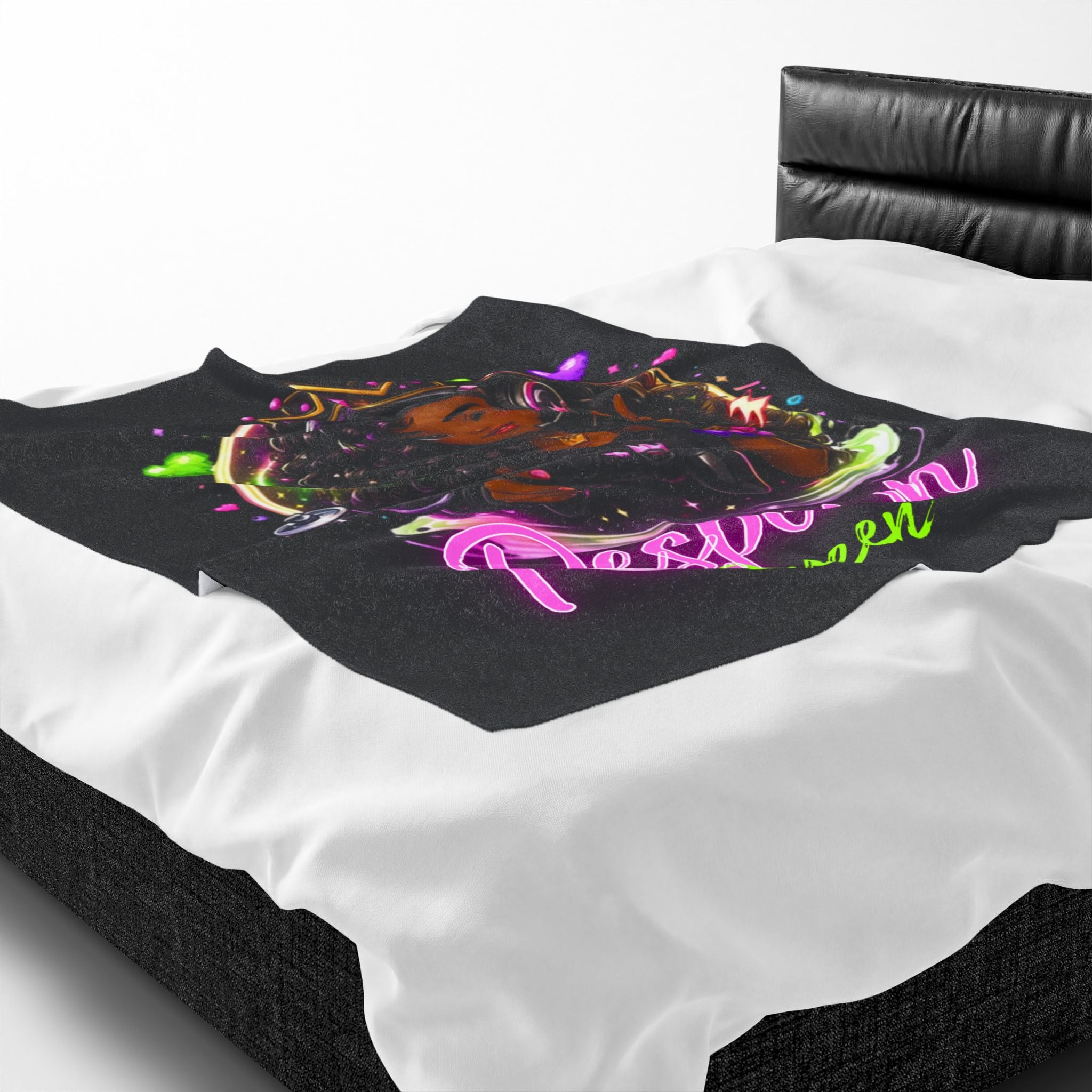 Gamer Luna "RQ" Plush Blanket